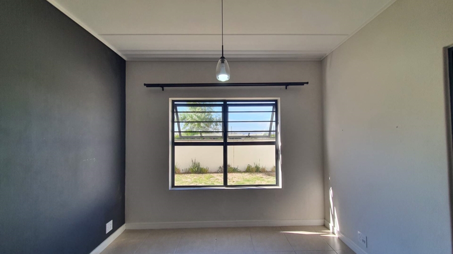To Let 3 Bedroom Property for Rent in Sandown Western Cape